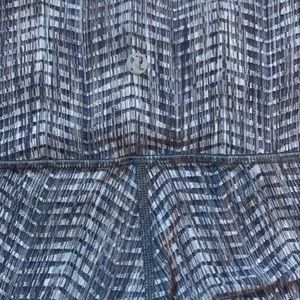 Lululemon Wunder Unders 21 inch crop